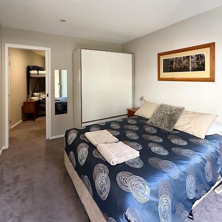 Full Circle Apartments จินดาไบน์ ภายนอก รูปภาพ