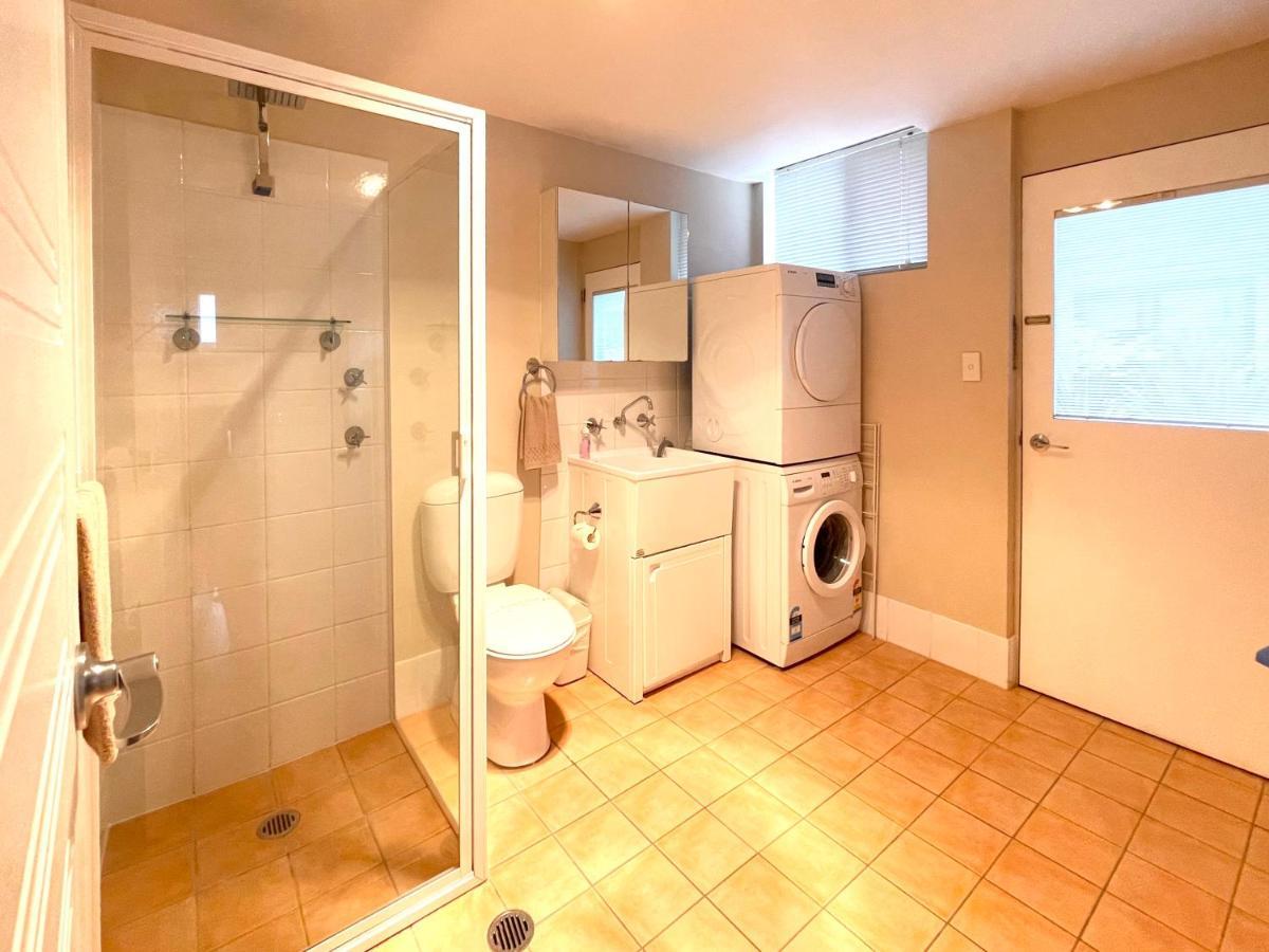 Full Circle Apartments จินดาไบน์ ภายนอก รูปภาพ