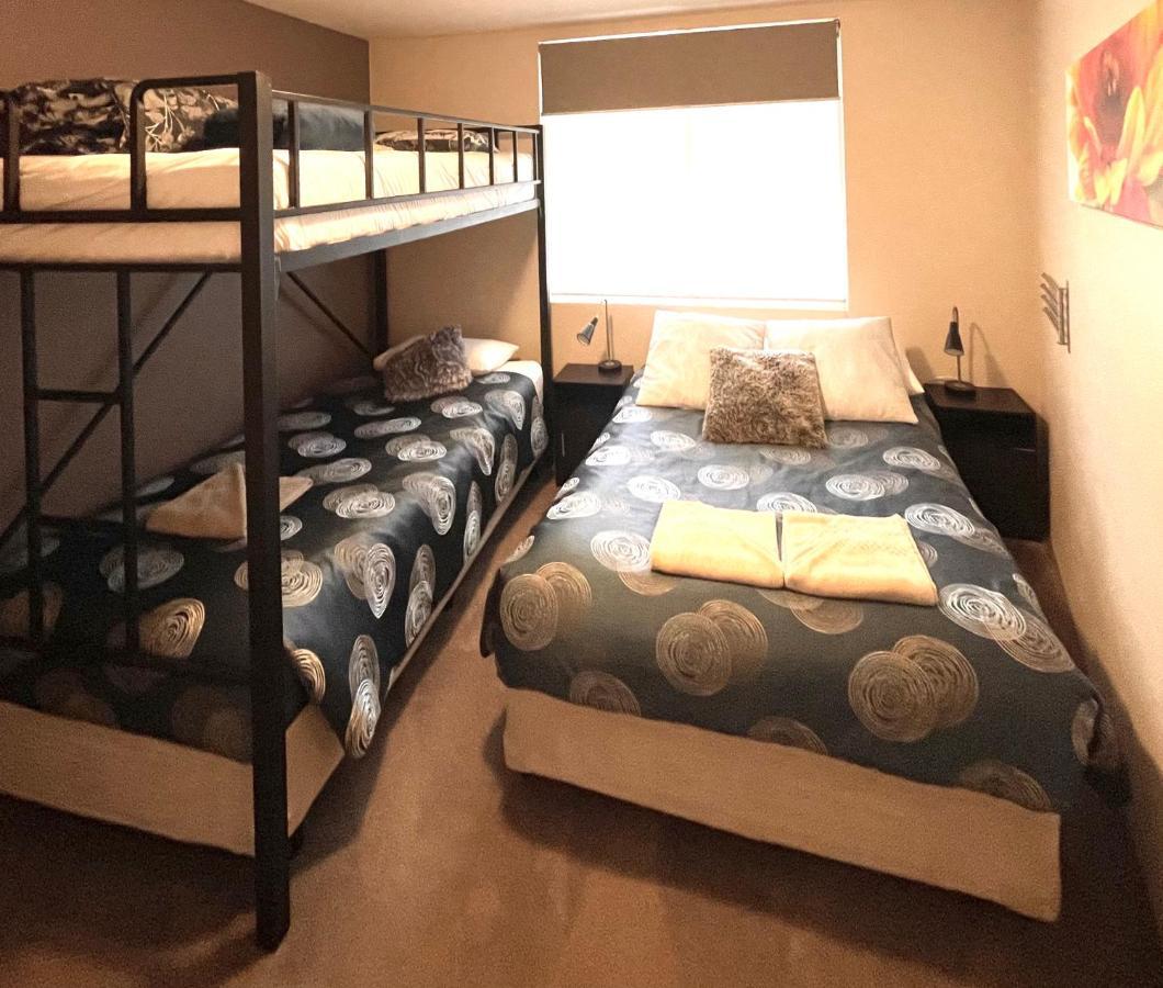 Full Circle Apartments จินดาไบน์ ภายนอก รูปภาพ